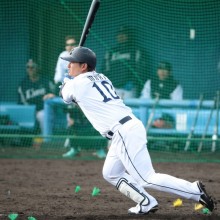 巨人・岡本が初昇格　高卒ルーキーで一軍出場した野手は？