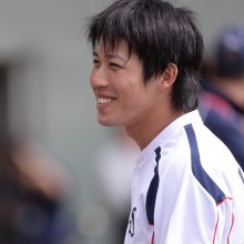 ベストナイン発表！優勝したヤクルトから4人受賞