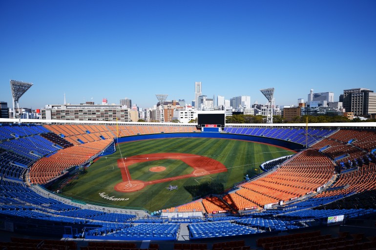 スタジアム買収の効果が早速 ハマスタ改修第1弾のテーマは 横浜ブルー の統一 Baseball King