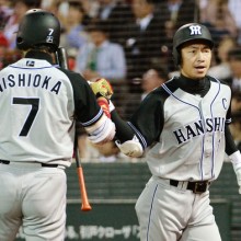 阪神が19安打12得点で広島との乱打戦を制す！　4月22日のプロ野球まとめ