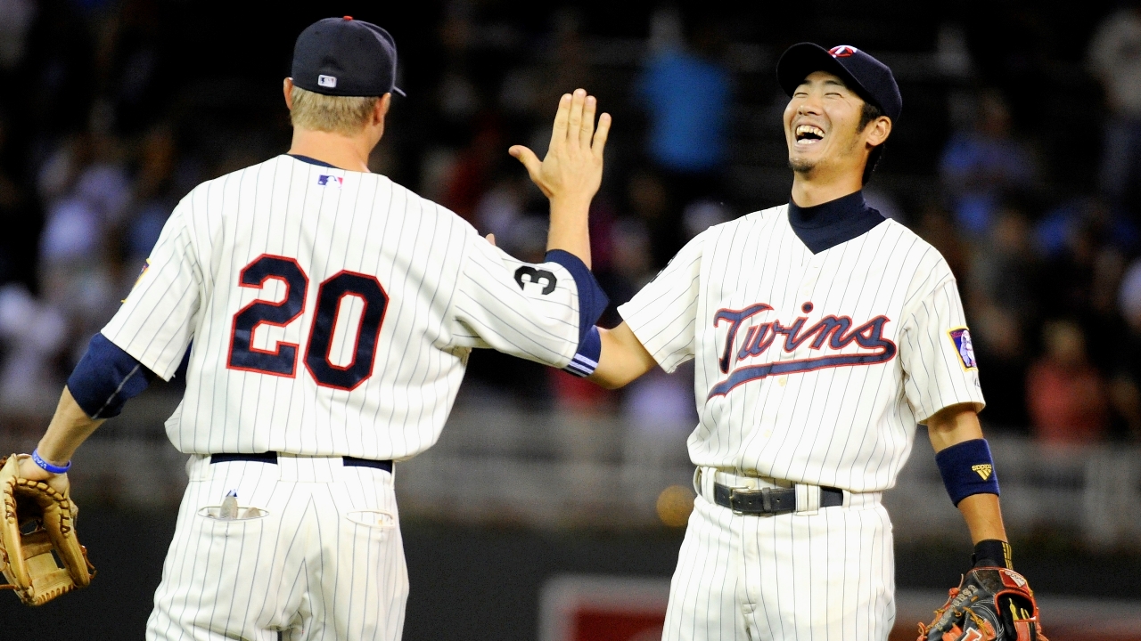 メジャーMLB ミネソタ・ツインズ 西岡剛 NISHIOKA 背番号1 deaflink.com