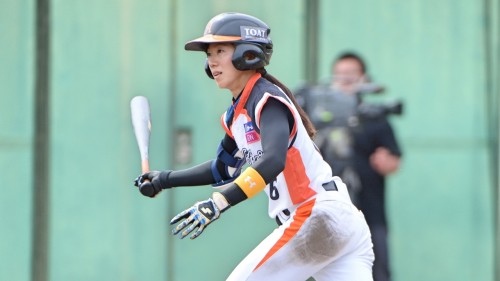 女子野球のニューヒロイン候補 埼玉アストライアの 2人の5割打者 Baseball King