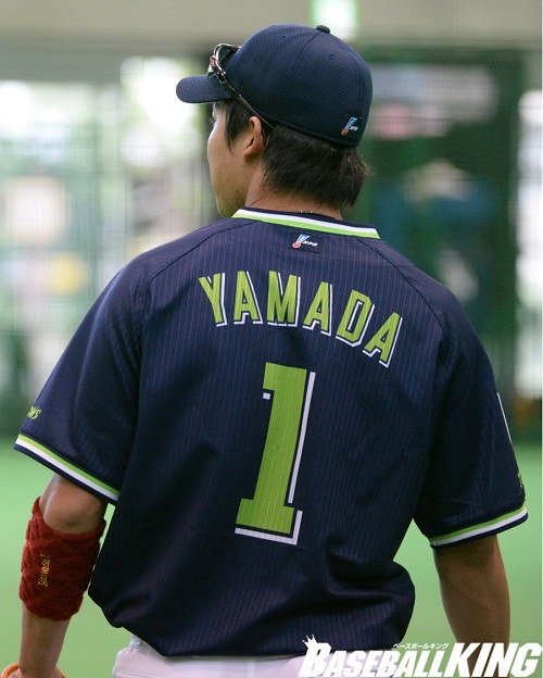 山田 新井 田中 背番号を変更した選手たちのここまでは Baseball King