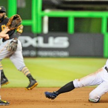 イチローが日米通算700盗塁を達成！マーリンズはサヨナラ勝ち