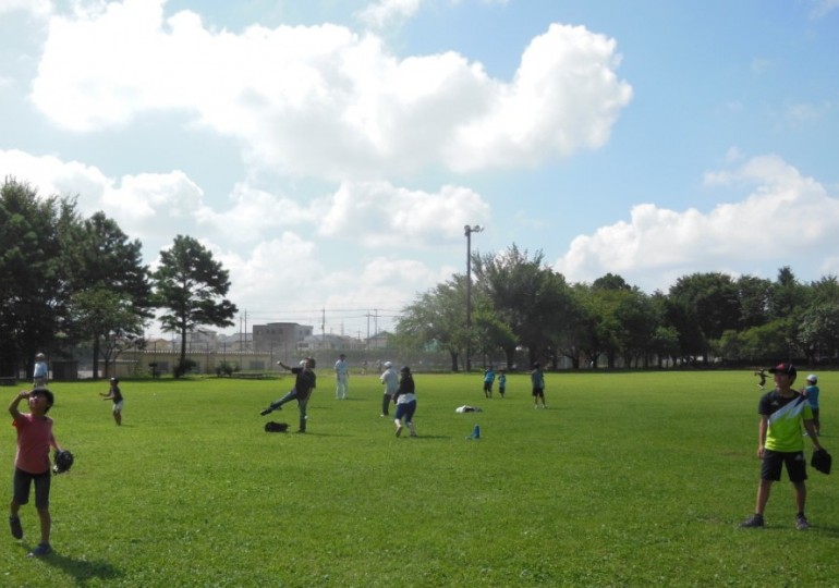 西武 キャッチボールができる公園を整備 埼玉県内の公園へ ゆうボール を寄贈 Baseball King