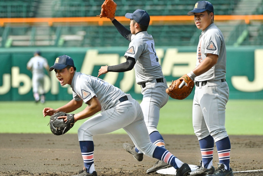 高校野球 八王子旋風を巻き起こせ ありんこ軍団 の挑戦 Baseball King