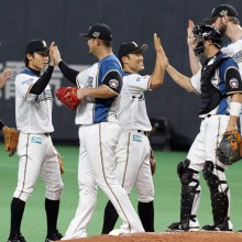 日本ハムが3タテ阻止！広島は6連勝で週明けから直接対決へ　21日のプロ野球まとめ
