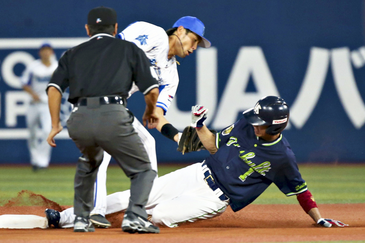 史上初の2年連続トリプルスリーへ 山田哲人が30盗塁に到達 Baseball King