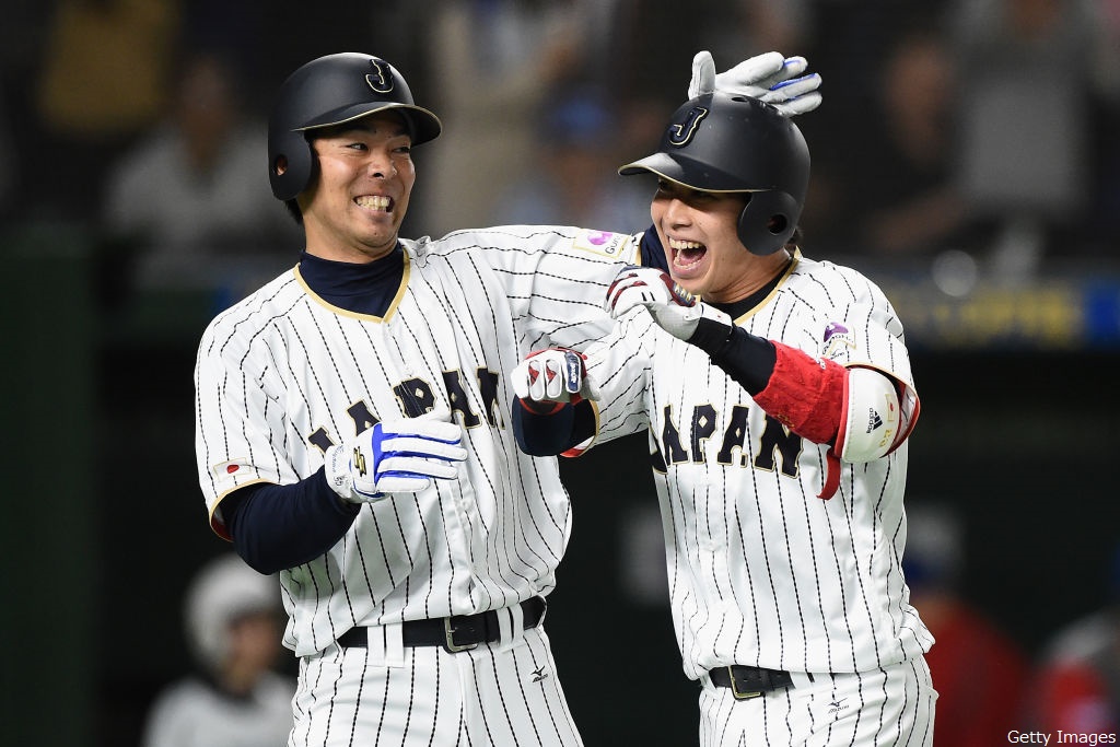 完売品 アディダス 野球 リストバンド 山田 哲人 坂本 勇人 わずらわし