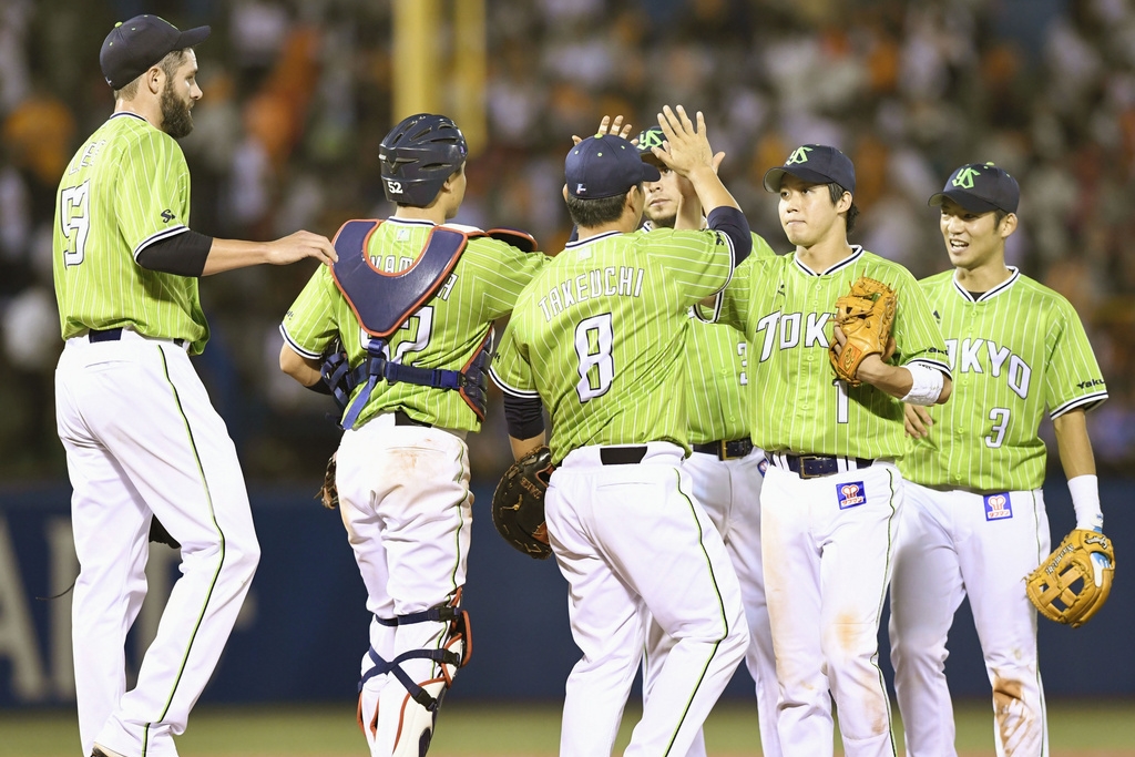 元ヤクルトスワローズ 松岡健一選手使用グラブ-