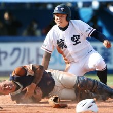 負傷交代の日大三・斉藤捕手　『右腕の外傷性打撲（全治2週間）』と診断