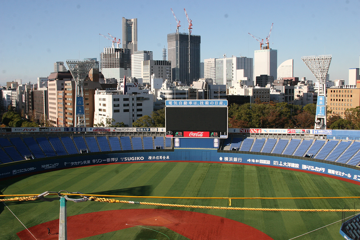 横浜スタジアム