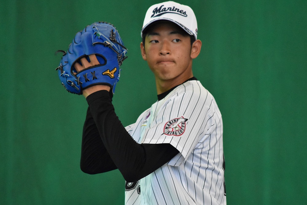 下位指名も将来性に期待大 ロッテのドラ6・古谷拓郎 | BASEBALL KING