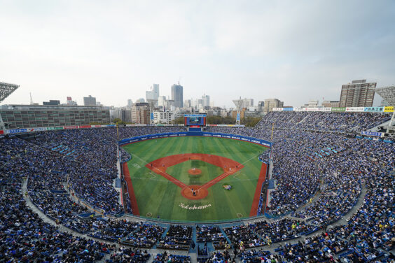 横浜スタジアム