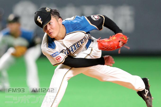 吉田輝星　日本ハム　プロ初勝利　記念フレーム　ファーストナンバー　札幌ドーム