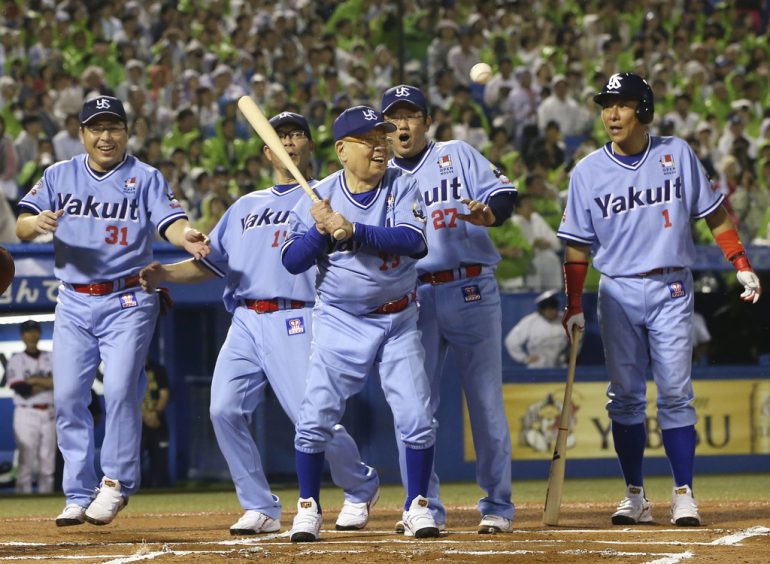 ヤクルトが池山隆寛氏の二軍監督就任発表 Baseball King