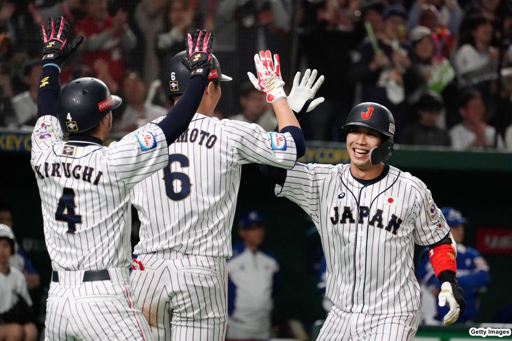 侍J、韓国に連勝し第2回プレミア12優勝！ 山田逆転3ラン、救援陣0