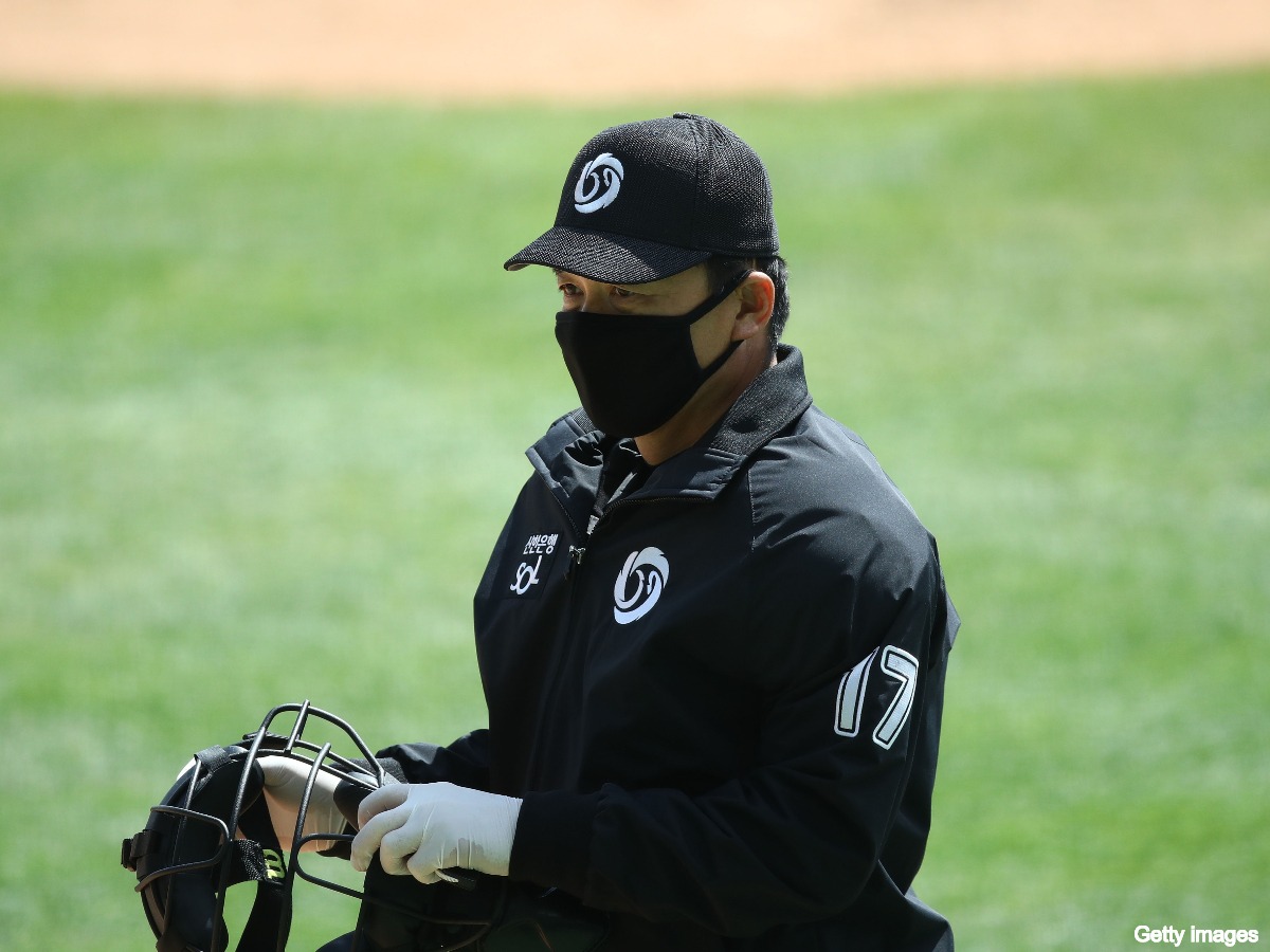 全日本野球協会がガイドライン通知 球審はマスクを着用 など各団体参考に Baseball King