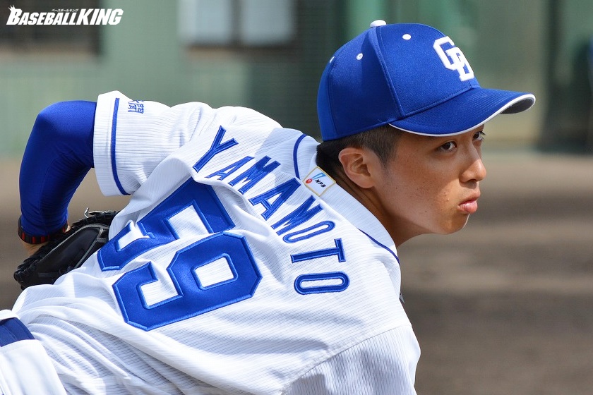 中日・山本、2戦連続の5失点降板…二塁・石川駿が痛恨のベース踏み忘れ | BASEBALL KING