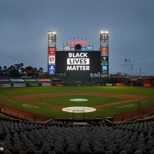 警官による黒人男性への銃撃事件に対する抗議で3試合が延期に…MLBはボイコットを尊重