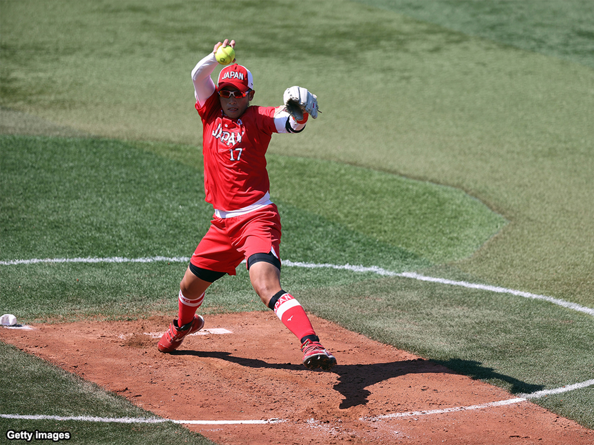 ソフトボール 上野の剛球炸裂 バット真っ二つにへし折り打者呆然 Baseball King