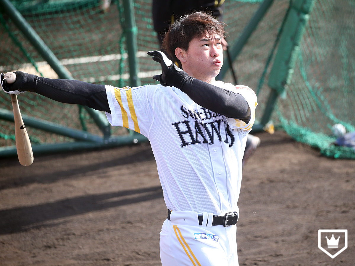 ソフトバンクの長谷川勇也が現役引退 2013年に首位打者・最多安打獲得