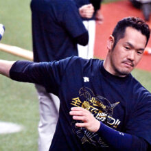 オリックスが全体練習を打ち上げ！ T-岡田「立ち上がりを攻めて、いい入り方をしたい」