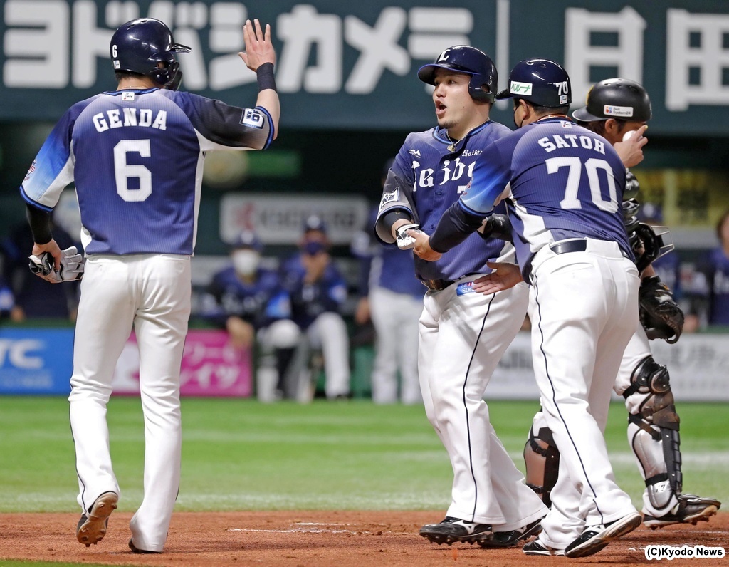 西武・山川が2ホーマーで打線を牽引！ 主砲復帰後チームは5勝2敗と上昇気配 | BASEBALL KING