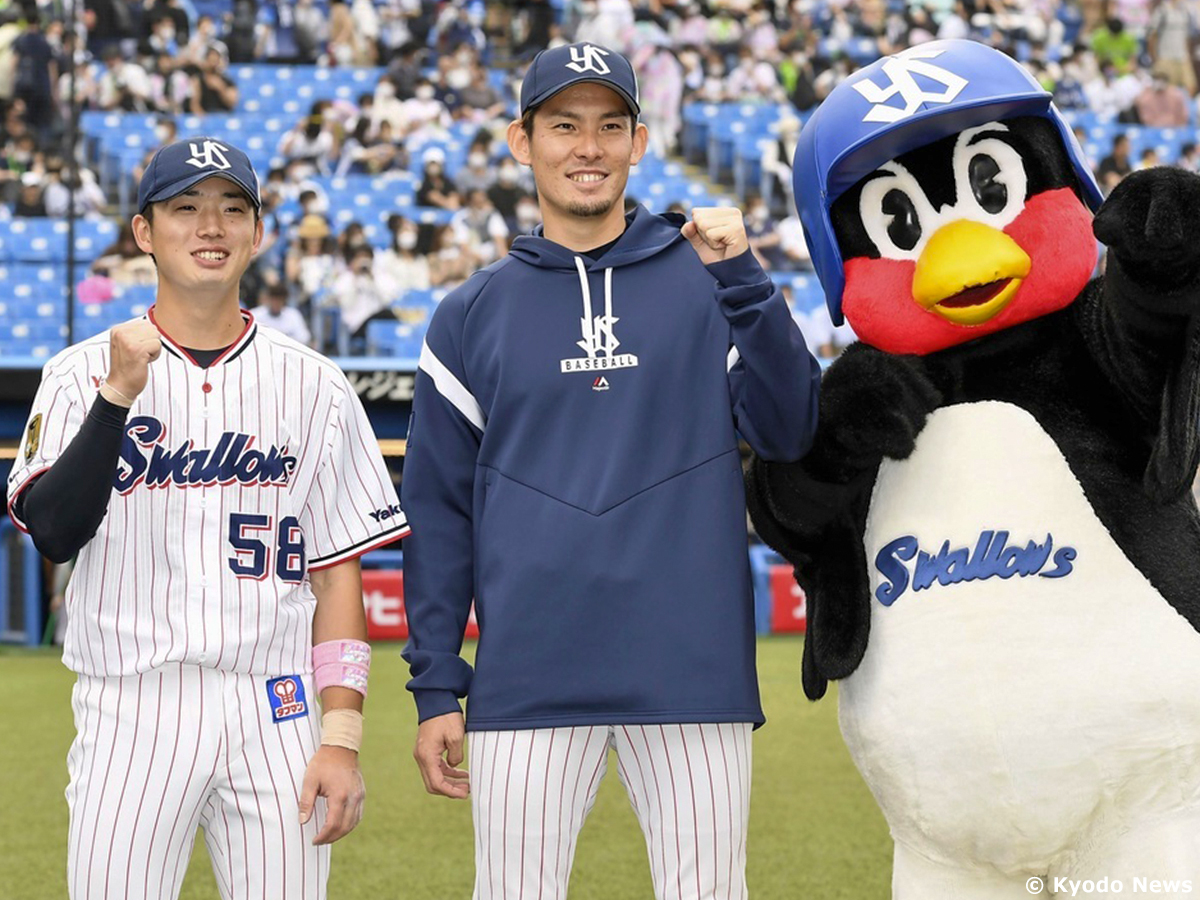 マツダスタジアム 公式戦初日 練習球 - 野球