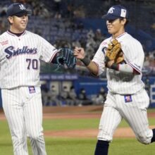 ヤクルト・小澤がチームを救う2勝目　真中氏は巨人相手に“攻める投球”高評価