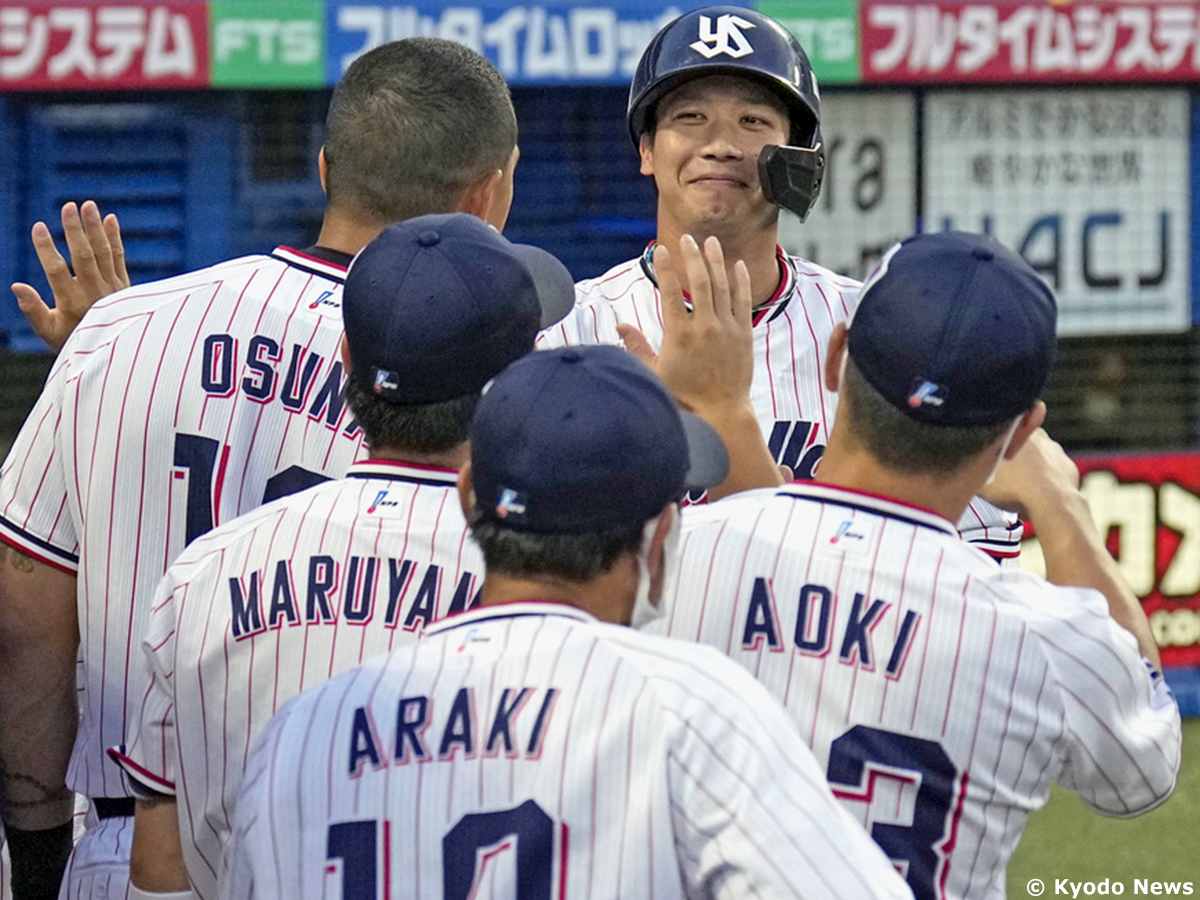 ヤクルトの新打線が奏功 山田 塩見のアーチに真中氏 キッカケになってくれれば Baseball King