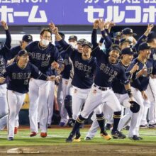 解説陣が見たオリックス優勝の要因　投打で発揮した「補い合うチームワーク」