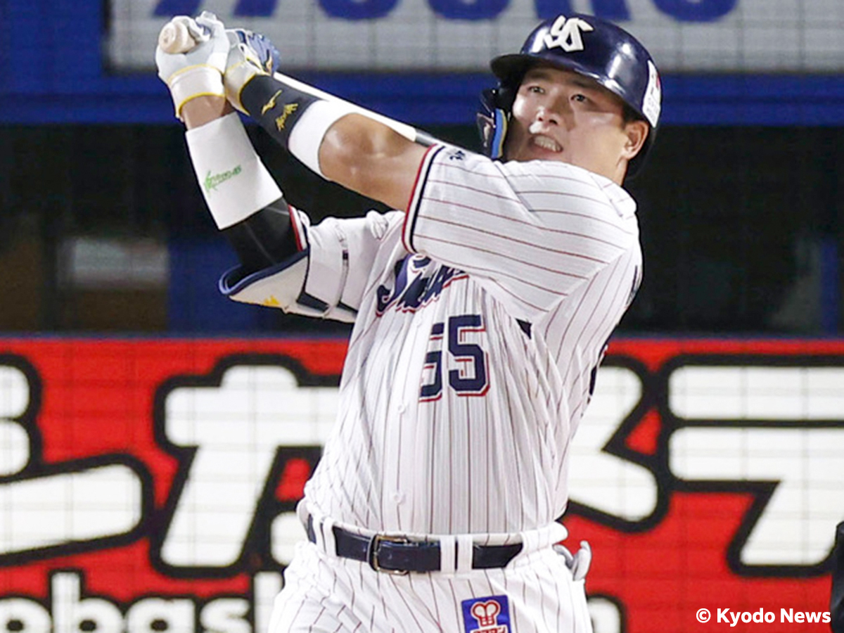 ヤクルト村上、今季初打席で先制2ラン WBC決勝に続き実戦2試合連続 