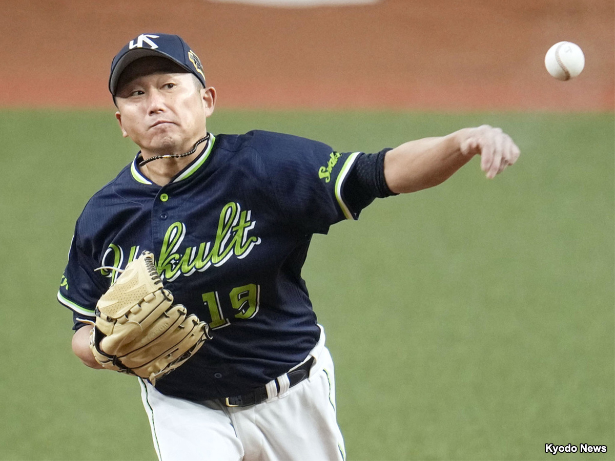 BASEBALL KING | 日本の野球を盛り上げる！ヤクルト・石川雅規が球界最年長43歳のシーズンへ　野村氏「200勝いってほしい」