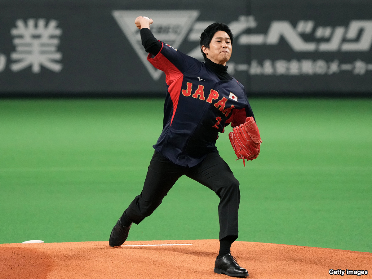 内田篤人さんが始球式で109キロ 松坂コーチ 意識し 100点です Baseball King