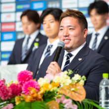 侍ジャパン優勝帰国会見に出席した山川穂高［写真＝須田康暉］