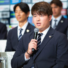 侍ジャパン優勝帰国会見に出席した村上宗隆［写真＝須田康暉］