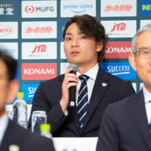 侍ジャパン優勝帰国会見に出席した伊藤大海［写真＝須田康暉］