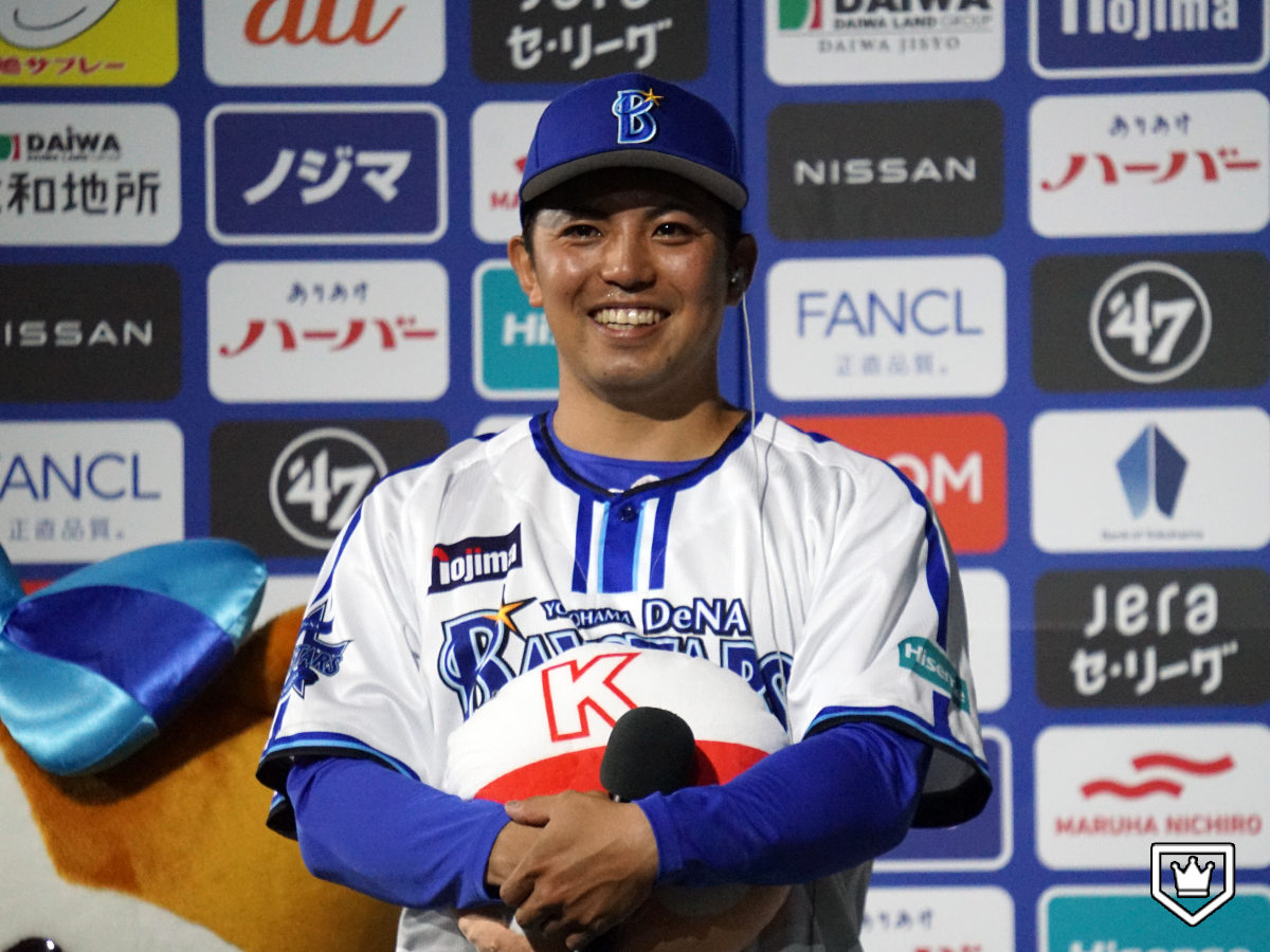 元阪神タイガース41上園啓史選手他2名直筆サインボール - 野球