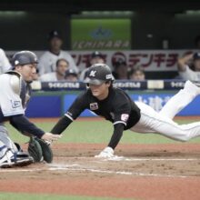 これぞロッテ野球！代走で出場した和田、友杉の“1つ先を狙った走塁”が得点に繋がる！