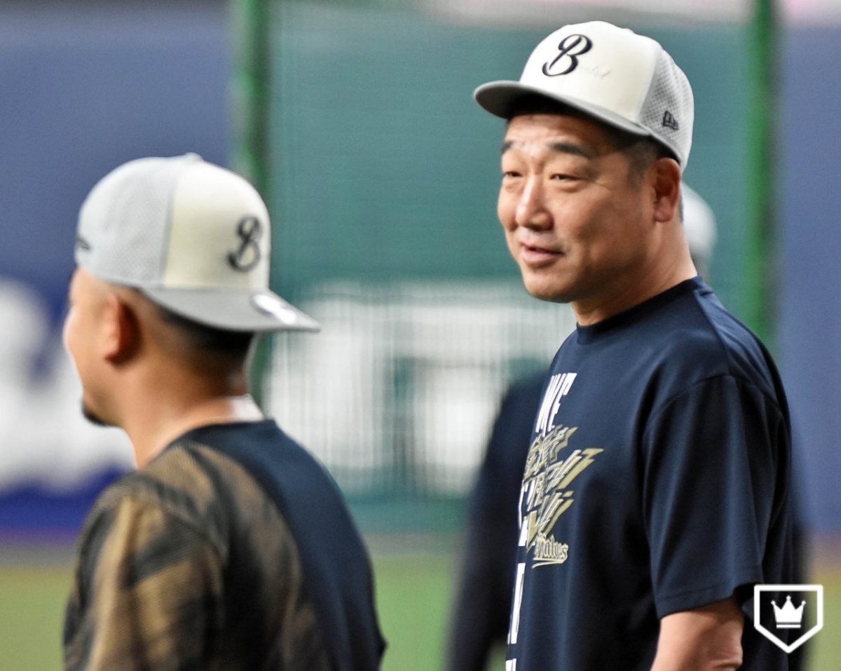 オリックス、高山郁夫氏、入来祐作氏の両投手コーチが契約任期満了のため退団