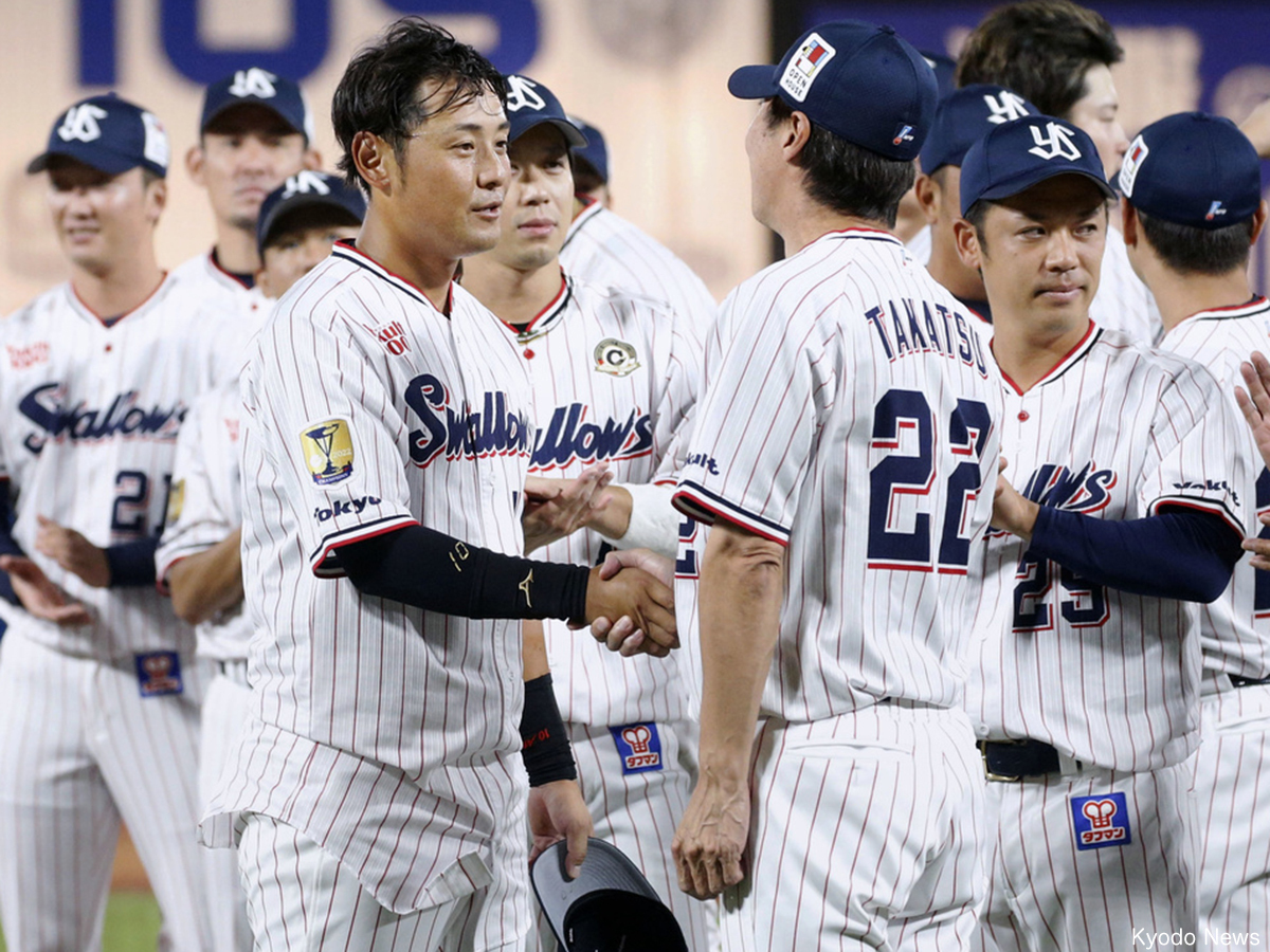 現役引退の荒木貴裕は「人間として素晴らしかった」 元同僚の館山