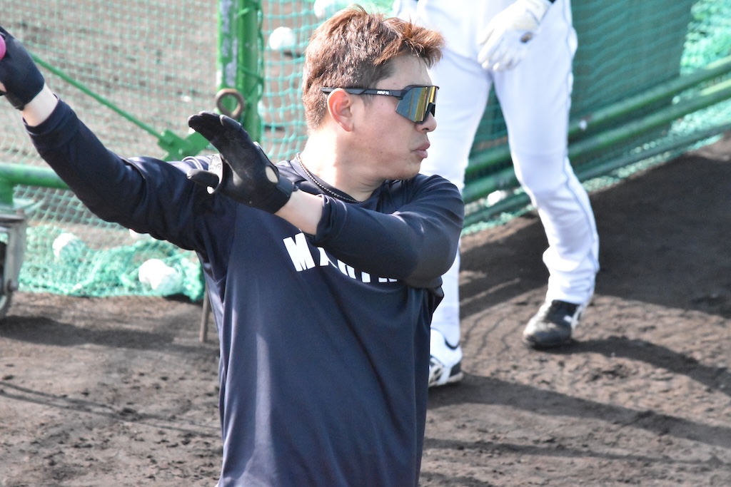 片岡氏、現役引退のロッテ・角中は「全力疾走を見るとまだできそうな気がしますけど…」