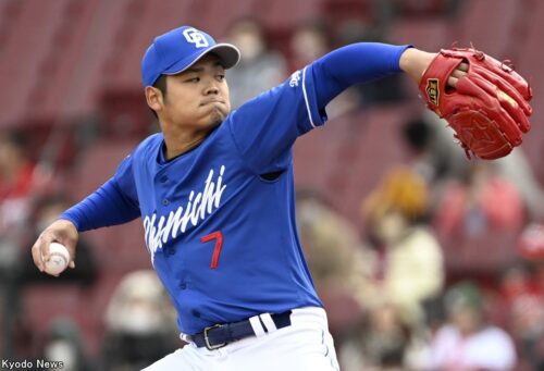 ロッテ】鴨川秋季キャンプでサイン会＆写真撮影会実施 | BASEBALL KING