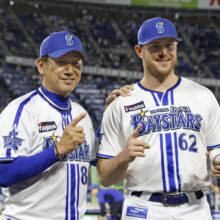 DeNA・ウィックが来日初勝利！ウイニングボールは「2軍のピッチングコーチにお渡ししたい」