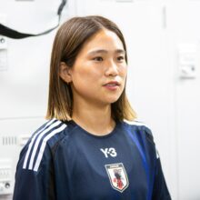 取材に応じたサッカー女子日本代表・長野風花【写真＝須田康暉】