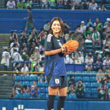 始球式を行ったサッカー女子日本代表・長野風花【写真＝須田康暉】