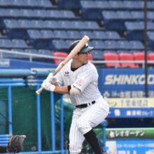 ライブBPで打席に立ったロッテ・荻野貴司（撮影＝岩下雄太）