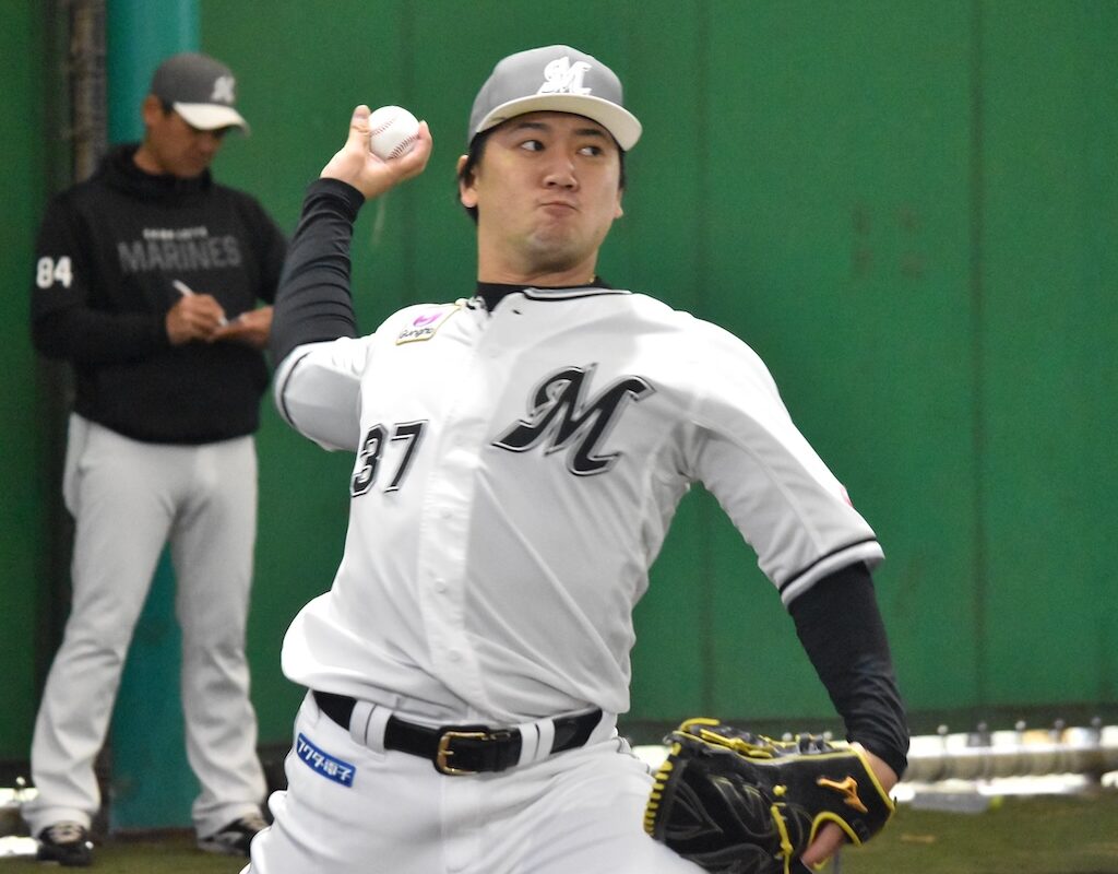 ロッテ・小野郁「チームの流れであったり、よくなるようなピッチングをしたい」苦しいリリーフ事情の中で開幕から役割果たす