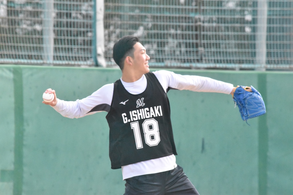 ロッテ、新人合同自主トレ最終日　ドラ1・石垣元気「だんだんと慣れてきたので充実」